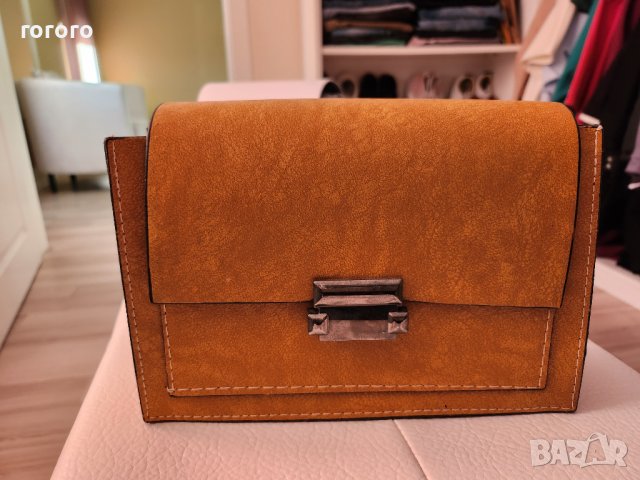 Дамска чанта-цвят горчица, снимка 3 - Чанти - 39930804