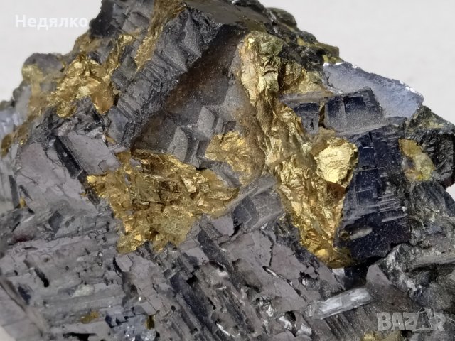 Пирит,халкопирит,минерал,371 грама, снимка 7 - Антикварни и старинни предмети - 34508502