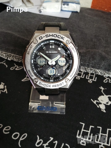 Casio g-shock gst-w110 часовник 