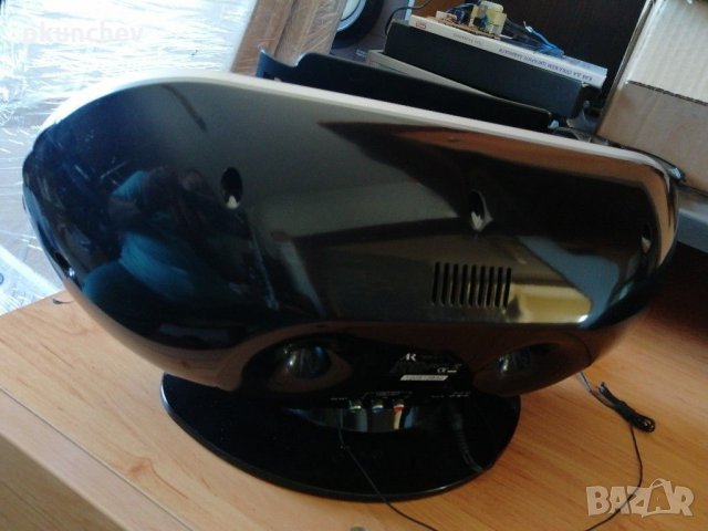 Докинг станция за iPod, iPad, iPhone с усилвател, радио, изходи за видео-сигнал и вход AUX, снимка 7 - Аудиосистеми - 29615596