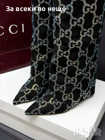 Gucci Луксозни Дамски Черни Високи Ботуши С Бляскави Камъни И Елегантен Заострен Връх Код SEM-845, снимка 3 - Дамски ботуши - 56148436