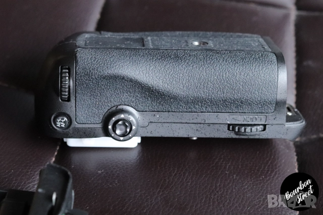 Батериен Грип за Nikon D7100 / D7200, снимка 3 - Батерии, зарядни - 52294363