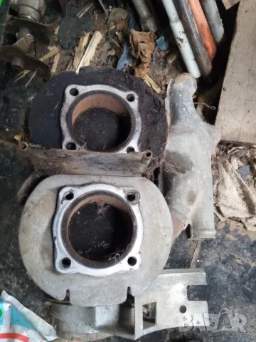 Мотор от Трабант Trabant - цял , снимка 3 - Части - 47936438