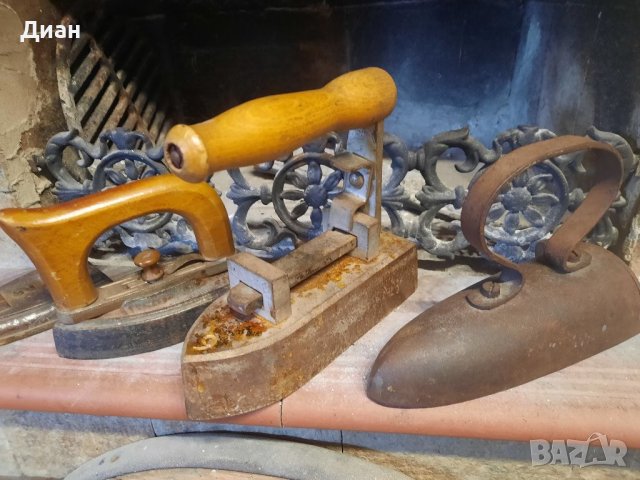 Стари ютии,ютия, снимка 3 - Антикварни и старинни предмети - 40527253