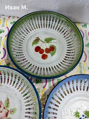 Стари емайлирани панери , снимка 6 - Антикварни и старинни предмети - 52330073