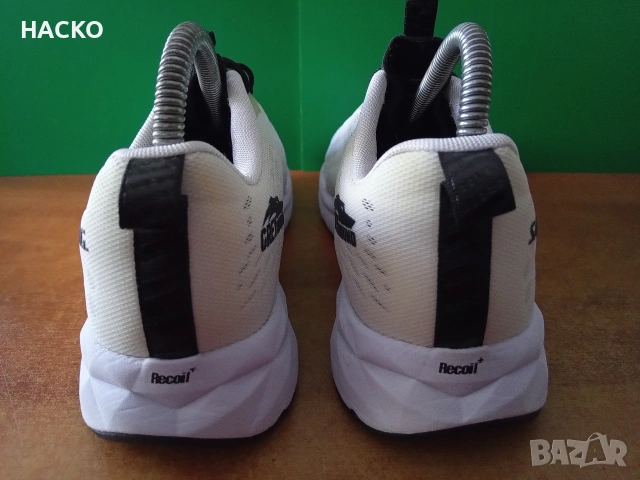 Salming Greyhound Номер 41 1/3 Стелка 26.5 см. 100% Оригинални Внос от Англия, снимка 3 - Маратонки - 54150006