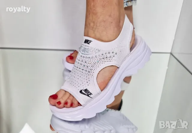 Nike дамски бели сандали , снимка 4 - Сандали - 50394227