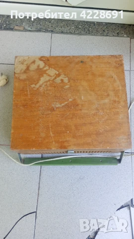 Колекционерски ретро грамофон , снимка 2 - Грамофони - 50682810