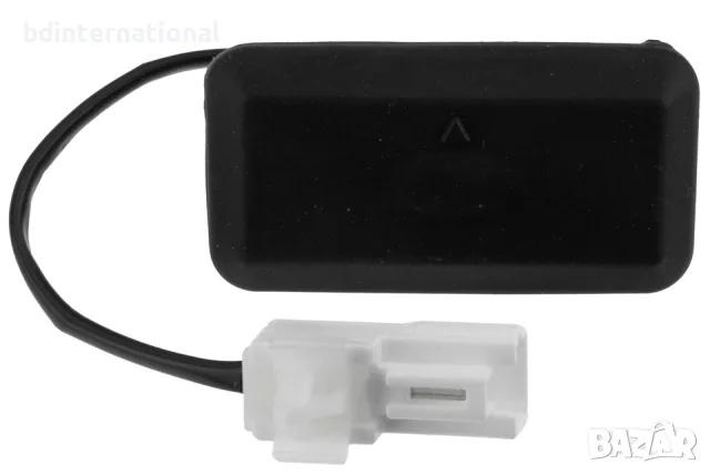 Бутон за отваряне на багажник, Hyundai i40, Elantra, снимка 3 - Части - 56063379