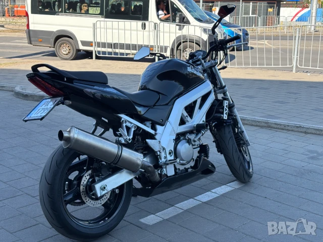 Suzuki SV 650, снимка 4 - Мотоциклети и мототехника - 51237787