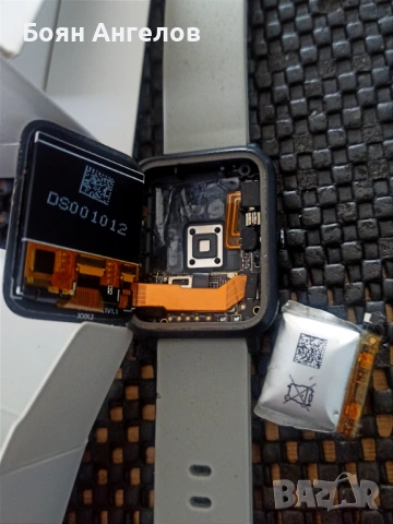 Продавам Amazfit Bip Lite за части, снимка 4 - Смарт гривни - 54132257