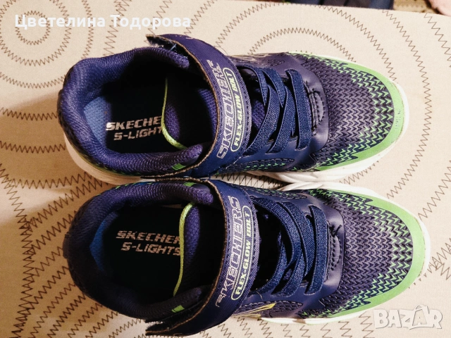 светещи маратонки Skechers, снимка 8 - Детски маратонки - 54032306