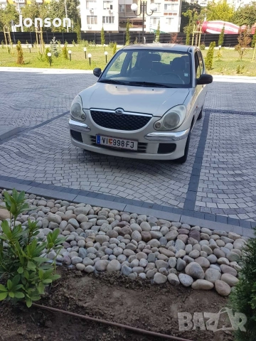 Daihatsu Sirion 1,0i, 58к.с, снимка 9 - Автомобили и джипове - 52973230