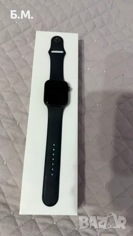 Apple watch SE 2020, снимка 2 - Смарт часовници - 56246523