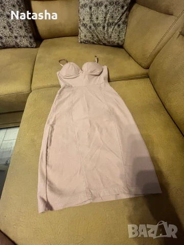 Рокля по тялото, снимка 2 - Рокли - 50786429