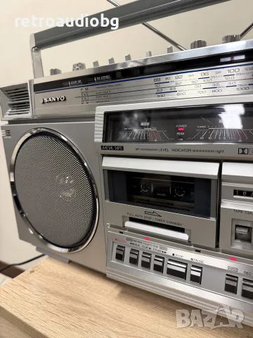 🔈Ретро колекционерски радиокасетофон Sanyo M-X720K Boombox - перфектен🔈, снимка 3 - Радиокасетофони, транзистори - 56057623