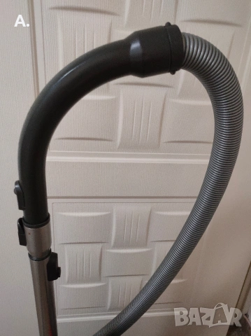 Продавам прахосмукачка Миеле/Miele., снимка 9 - Прахосмукачки - 53104431