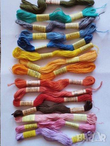 Макари конци и Мулине от Казанлък , снимка 2 - Гоблени - 40674150