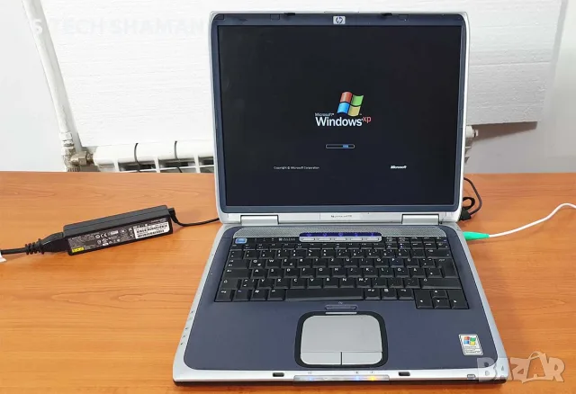 ⭐Продавам уникален ретро лаптоп HP Pavilion ze4700 с ДВА Windows XP и РАБОТЕЩ сериен порт COM1⭐, снимка 9 - Антикварни и старинни предмети - 55742565