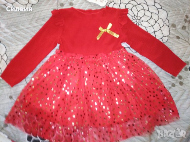 Червена рокля на звезди  4г, снимка 2 - Детски рокли и поли - 30373240