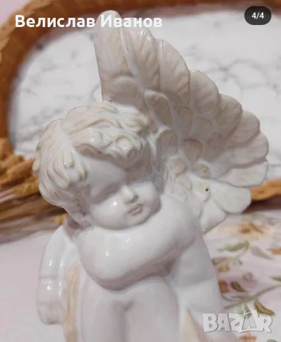 Красиво порцеланово ангелче в перфектно състояние., снимка 4 - Колекции - 47361671
