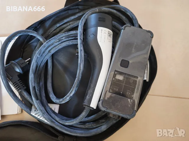 Оригинална Мобилна Зарядна Станция BMW Fast Charger , снимка 9 - Части - 56076313