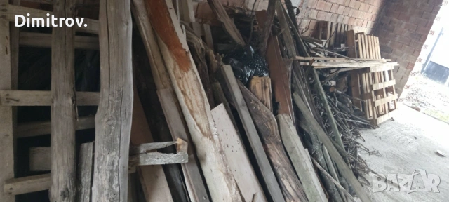 Подпалки дърва за огрев.