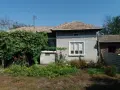 Продава - къща с имот, снимка 7