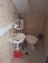 Обзаведено таванско ателие със собствена баня и включени консумативи Център до метро Сердика, снимка 6