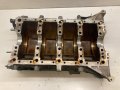 Корпус за колянов вал за Porsche Порше Каен 9PA 4.5 V8 бензин 9481011136R 2003, снимка 4