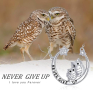 KINGWHYTE Дамско сребърно колие с две сови и надпис Never give up, снимка 5