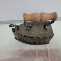 бронзова битова ютия на жар, снимка 7 - Антикварни и старинни предмети - 44518930