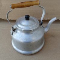 Стар алуминиев чайник български, снимка 3 - Аксесоари за кухня - 35484988