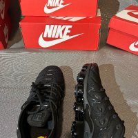 Nike Vapormax Plus, снимка 4 - Маратонки - 44342266