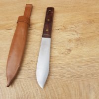 Немски нож с кожена кания rostfrei, снимка 2 - Колекции - 38696322