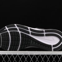оригинални маратонки Nike Air Zoom Structure 23  номер 42, снимка 4 - Маратонки - 38937677