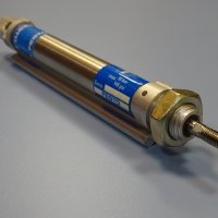 Пневматичен цилиндър Festo DSNN-16-80-P-A pneumatic cylinder, снимка 1 - Резервни части за машини - 38281285