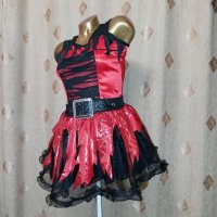 S Карнавална рокля в черно и червено , снимка 4 - Рокли - 44318577