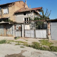 Продавам къща в град Разград , снимка 1 - Къщи - 42212459