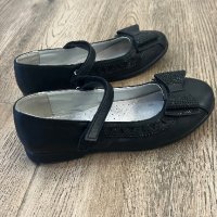 Черни детски изкуствена кожа почти нови елегантни и официални обувки, снимка 2 - Детски обувки - 42533619