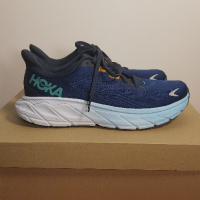 Hoka One One Arahi 6 - Номер 38, снимка 1 - Маратонки - 44751750