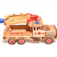 Дървен военен камион с ракети., снимка 9 - Коли, камиони, мотори, писти - 32018740