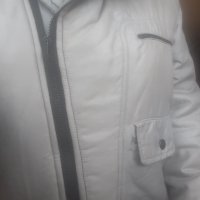 Дамско сребристо яке, снимка 1 - Якета - 30703735