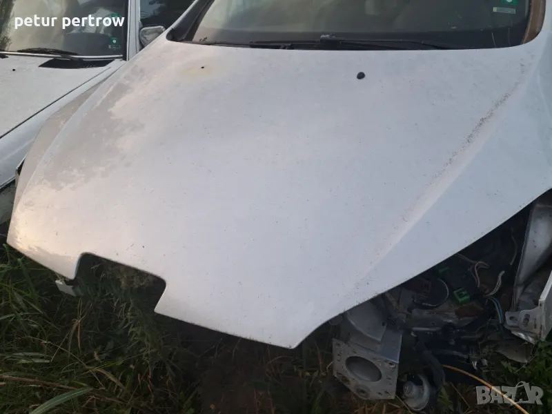 Преден капак за пежо 407, снимка 1