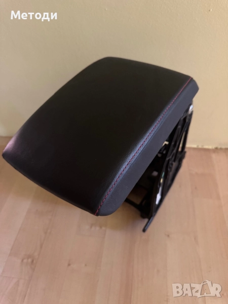 Подлакътник Skoda Octavia , снимка 1