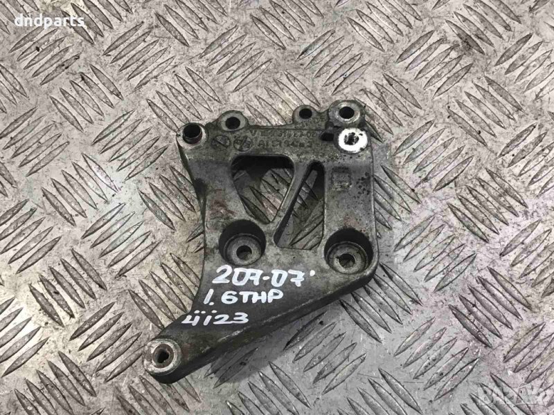 Планка Peugeot 207,1.6THP,2007г., снимка 1