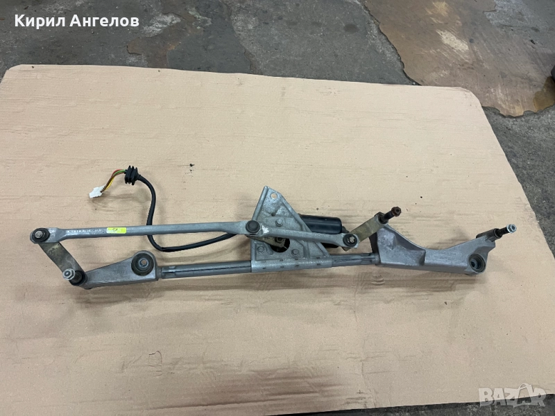 Механизма на чистачките за Mercedes C-class  W203 / CLK W209, снимка 1