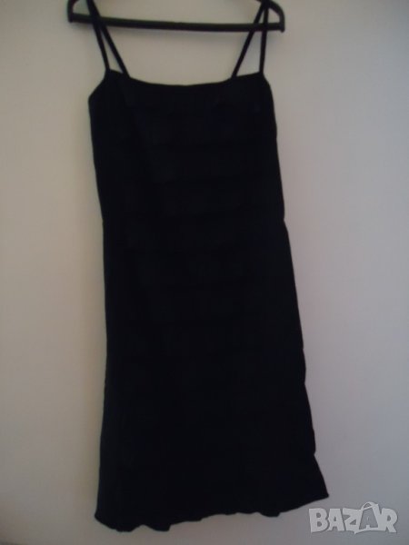 малка черна рокля, снимка 1