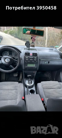 VW Touran AUTOMAT 2.0TDI 140 KC ПЕРФЕКТЕН МОТОР И ХОДОВА ЧАСТ ОБСЛУЖЕН , снимка 3 - Автомобили и джипове - 53253799