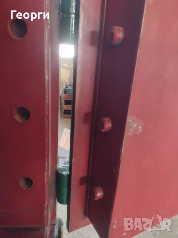 Метална каса, снимка 10 - Сейфове и каси - 54258802